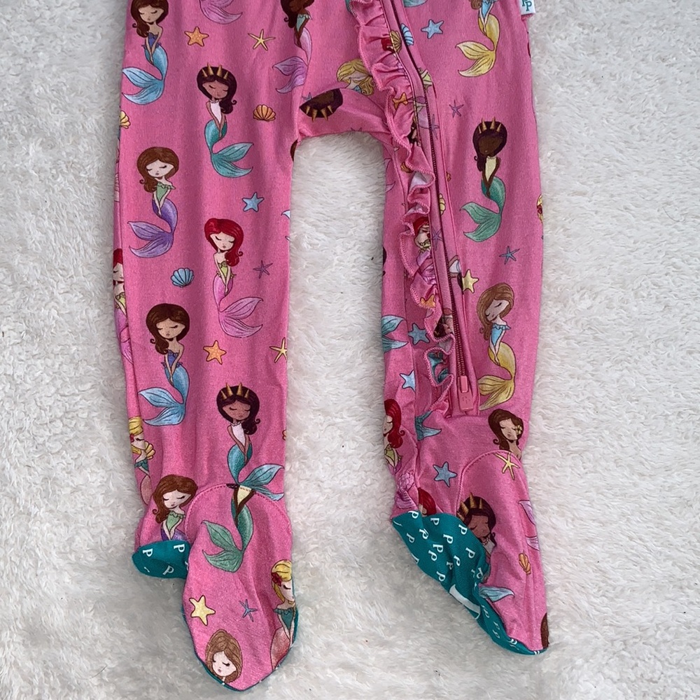 NWT Posh Peanut Mermaid Footie 9-12M Mermaids Pink - Picture 4 of 9